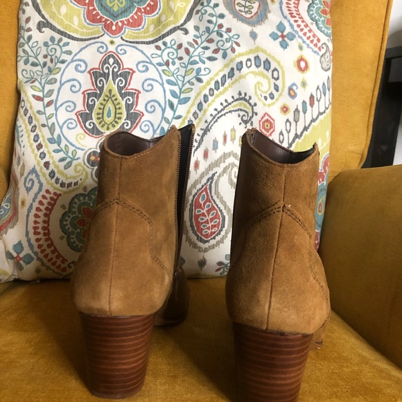 Suede Aldo Ankle Boots - size 8.5US - Picture 4 of 7